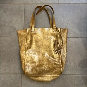 Shiraleah metallic gold leather bag
